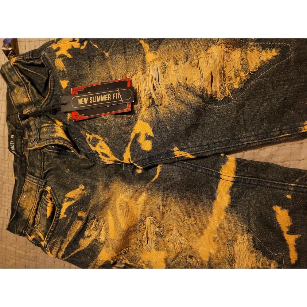 Lion Dynasty Boys Size 16 Distressed Denim Shorts Bleach Wash Slim Fit